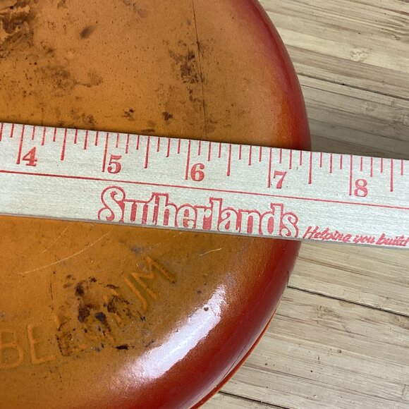 Vintage LeCreuset Flame Orange #22 Enamel Sauce Pan - Picture 11 of 13